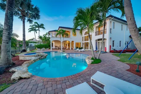 17593 Middle Lake Drive Boca Raton FL 33496