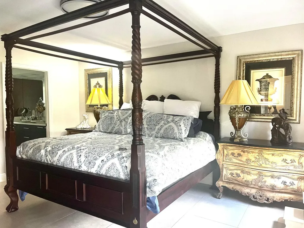 7509 Glendevon Lane Delray Beach FL 33446