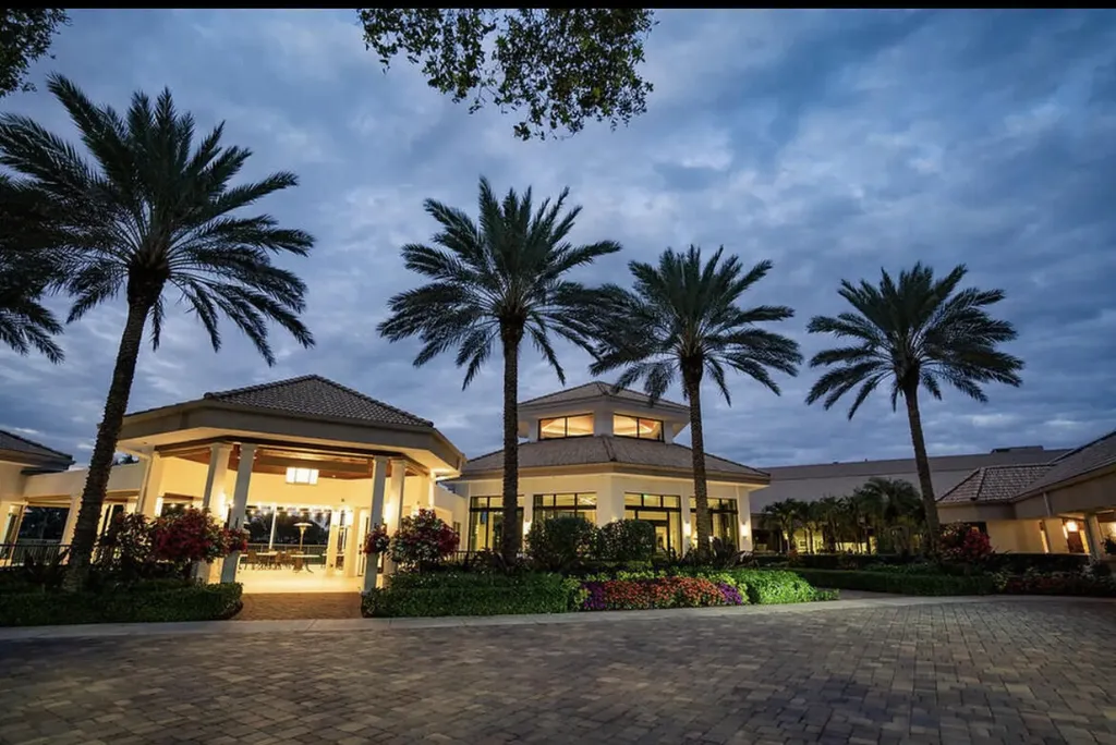 7509 Glendevon Lane Delray Beach FL 33446