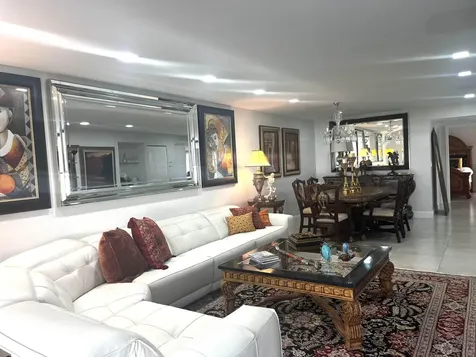 7509 Glendevon Lane Delray Beach FL 33446