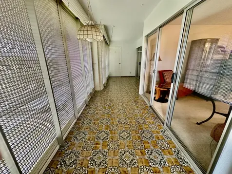 3661 Via Poinciana Greenacres FL 33467