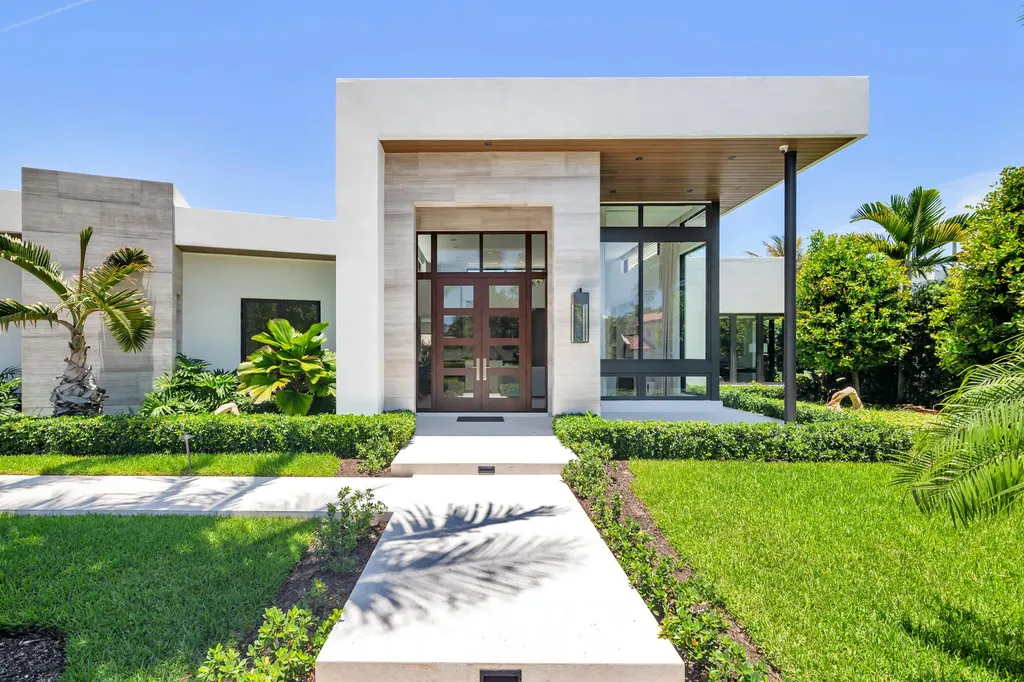 135 Churchill Road West Palm Beach FL 33405