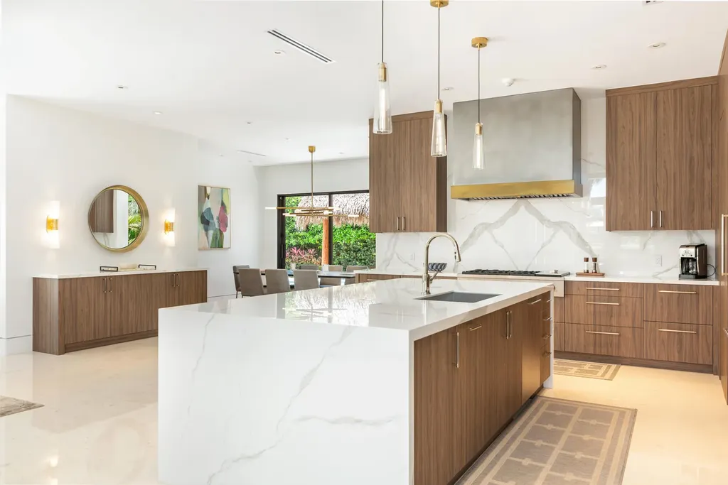 135 Churchill Road West Palm Beach FL 33405