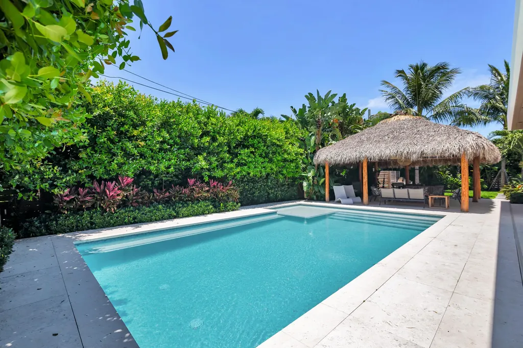 135 Churchill Road West Palm Beach FL 33405