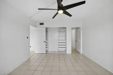 4174 Inverrary Drive Lauderhill FL 33319