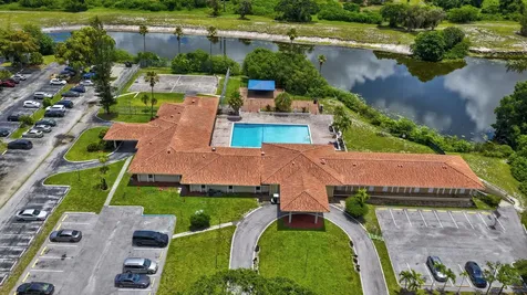 4174 Inverrary Drive Lauderhill FL 33319