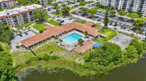 4174 Inverrary Drive Lauderhill FL 33319