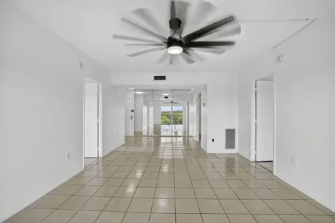4174 Inverrary Drive Lauderhill FL 33319