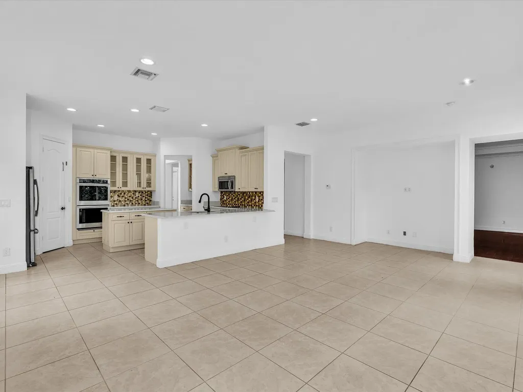 9286 Nugent Trail West Palm Beach FL 33411