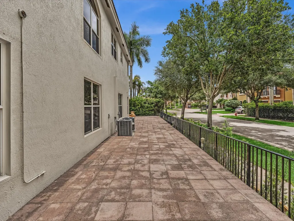 9286 Nugent Trail West Palm Beach FL 33411