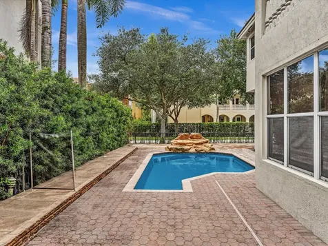 9286 Nugent Trail West Palm Beach FL 33411