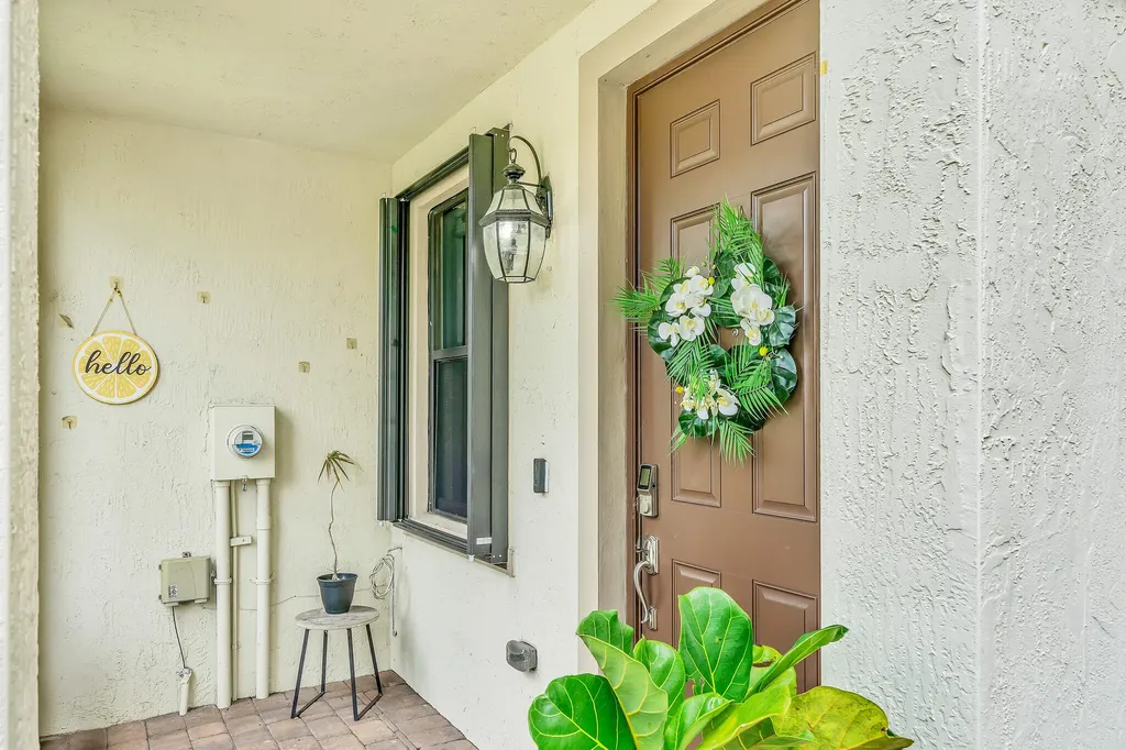 4656 Silver Saw Lane Lake Worth FL 33463