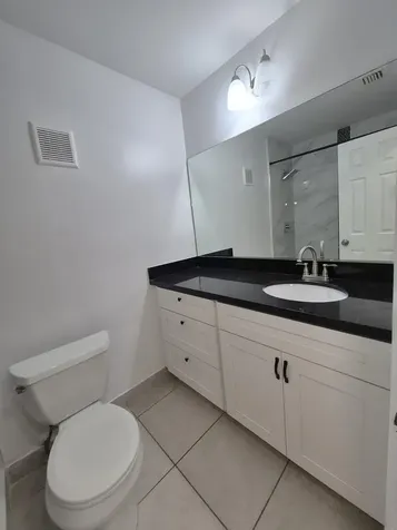 5510 S Lakewood Circle Circle S Margate FL 33063