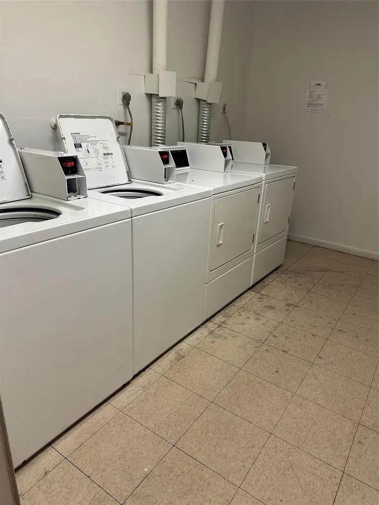 4117 NW 88th Avenue Coral Springs FL 33065