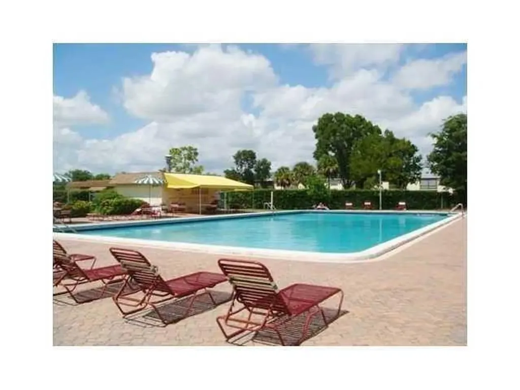 4117 NW 88th Avenue Coral Springs FL 33065