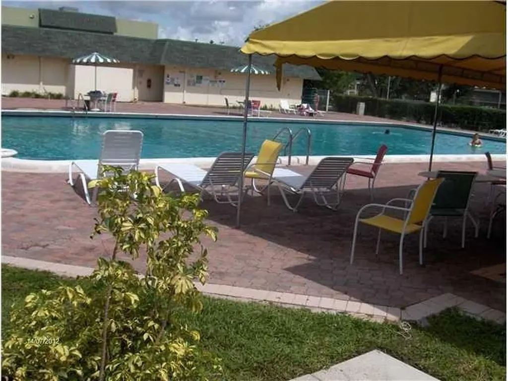 4117 NW 88th Avenue Coral Springs FL 33065