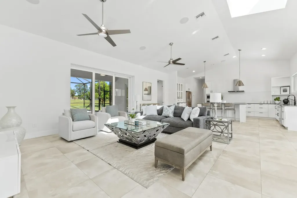 3213 SE Morningside Boulevard Port St Lucie FL 34952
