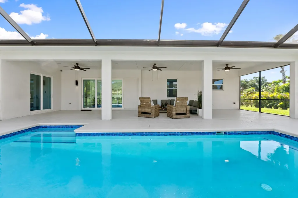 3213 SE Morningside Boulevard Port St Lucie FL 34952