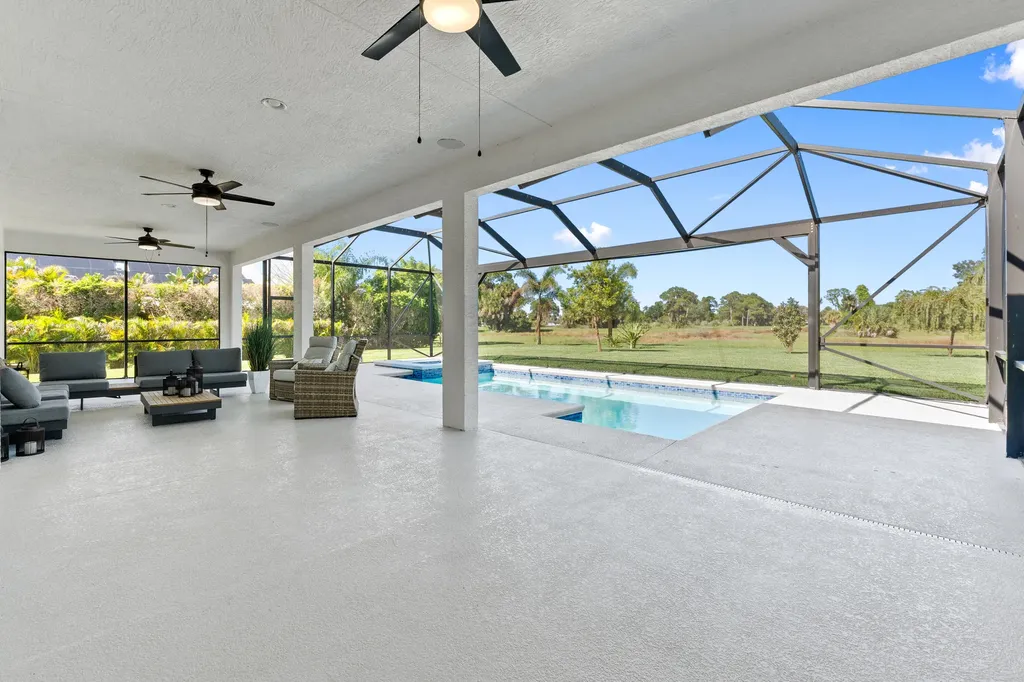 3213 SE Morningside Boulevard Port St Lucie FL 34952