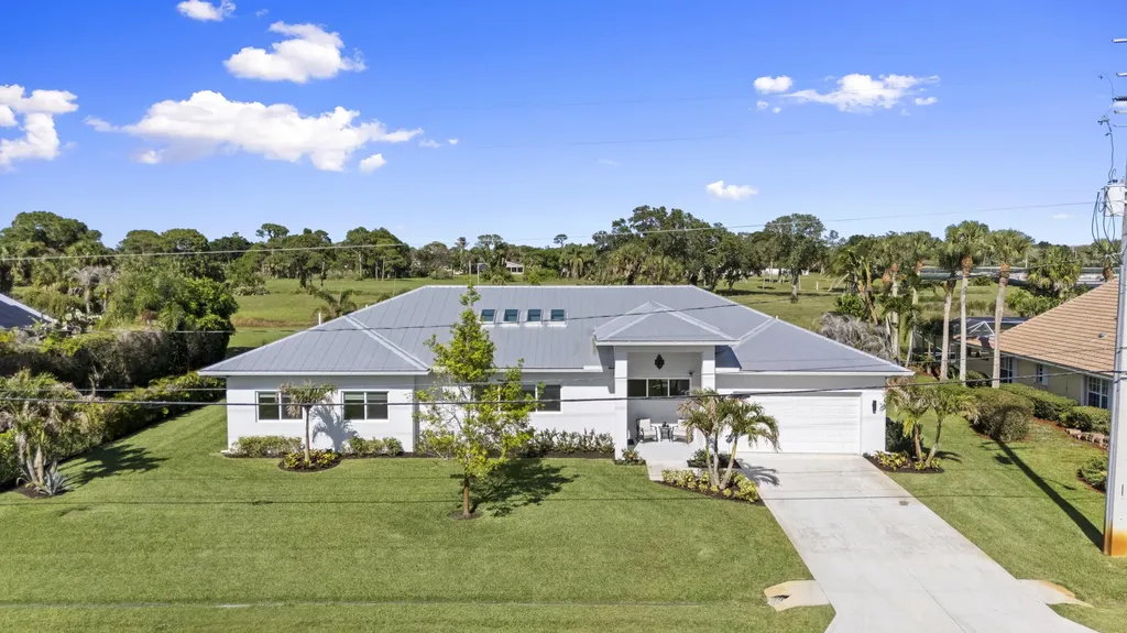 3213 SE Morningside Boulevard Port St Lucie FL 34952