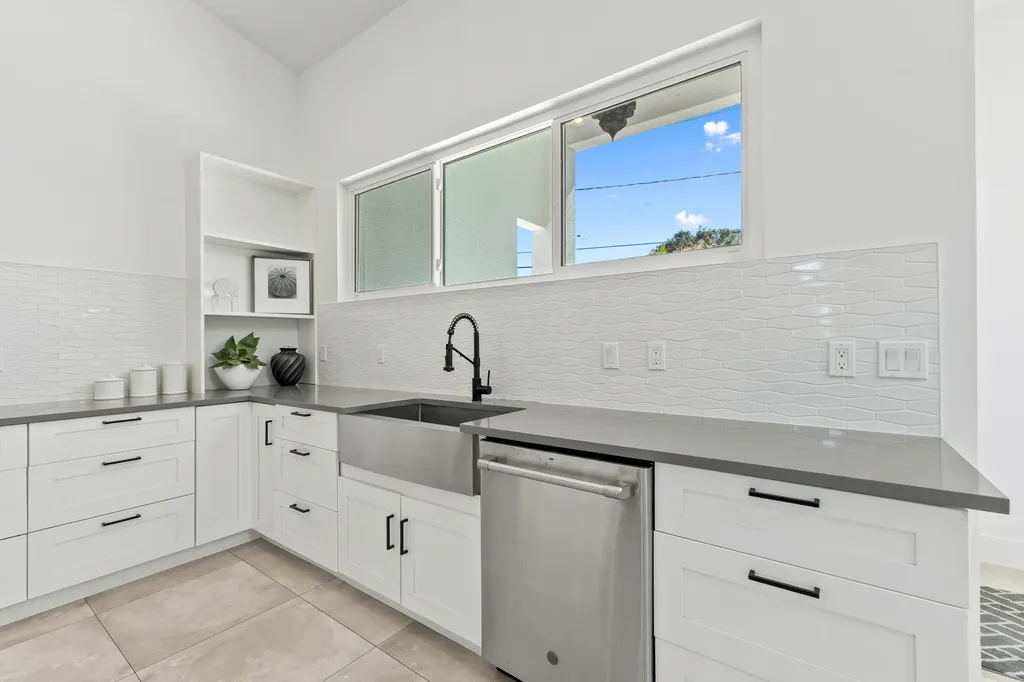 3213 SE Morningside Boulevard Port St Lucie FL 34952