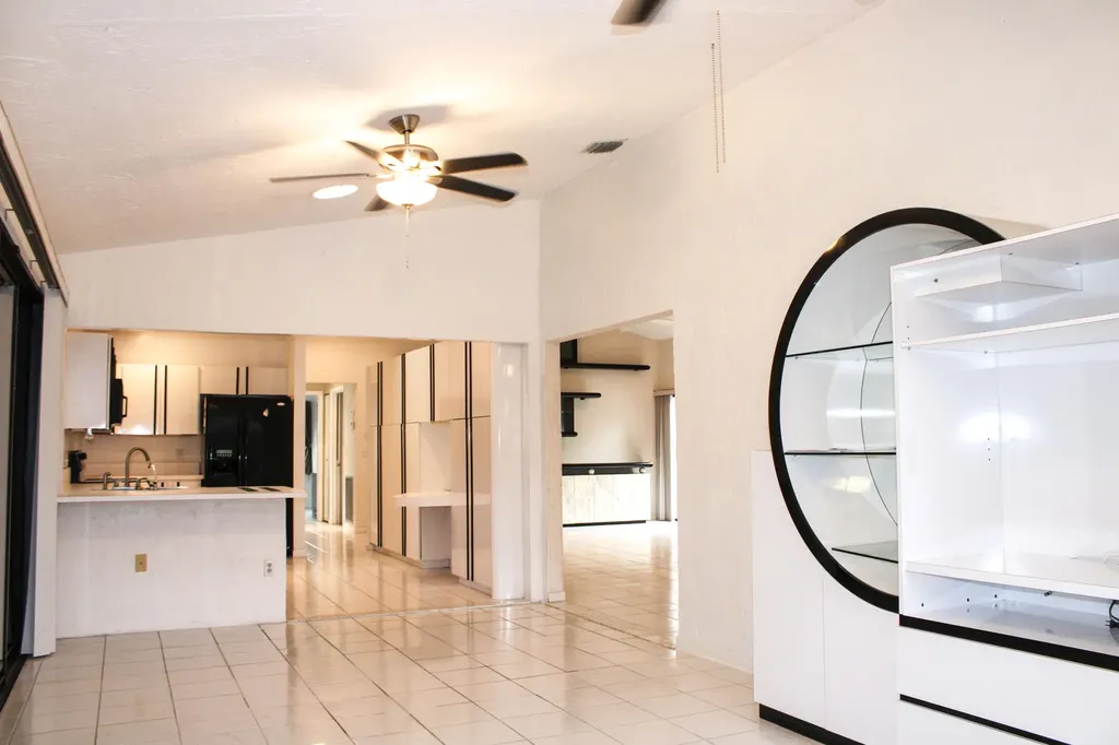2583 NW 13th Street Delray Beach FL 33445