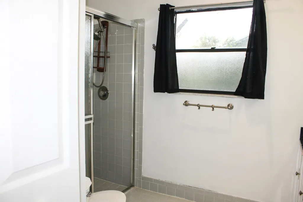 2583 NW 13th Street Delray Beach FL 33445