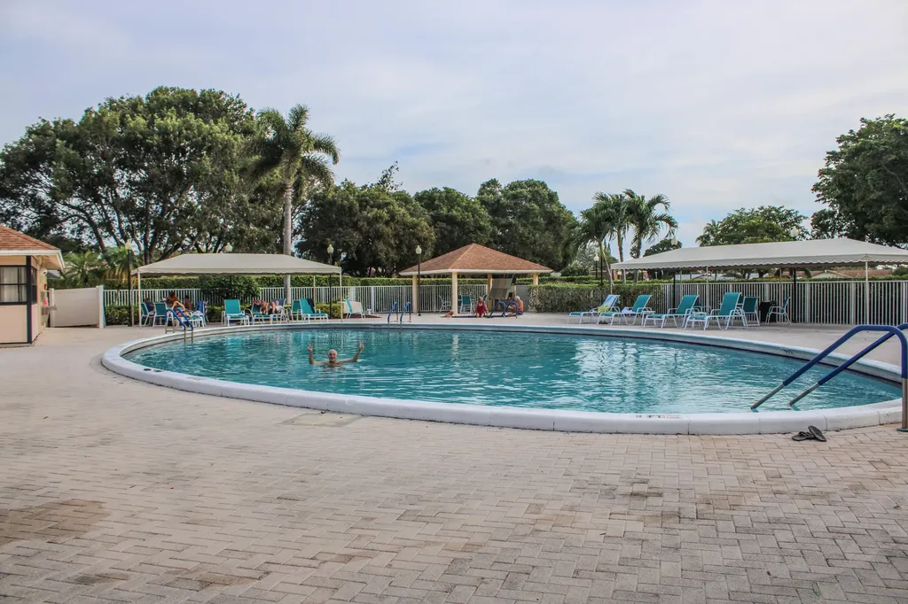 2583 NW 13th Street Delray Beach FL 33445