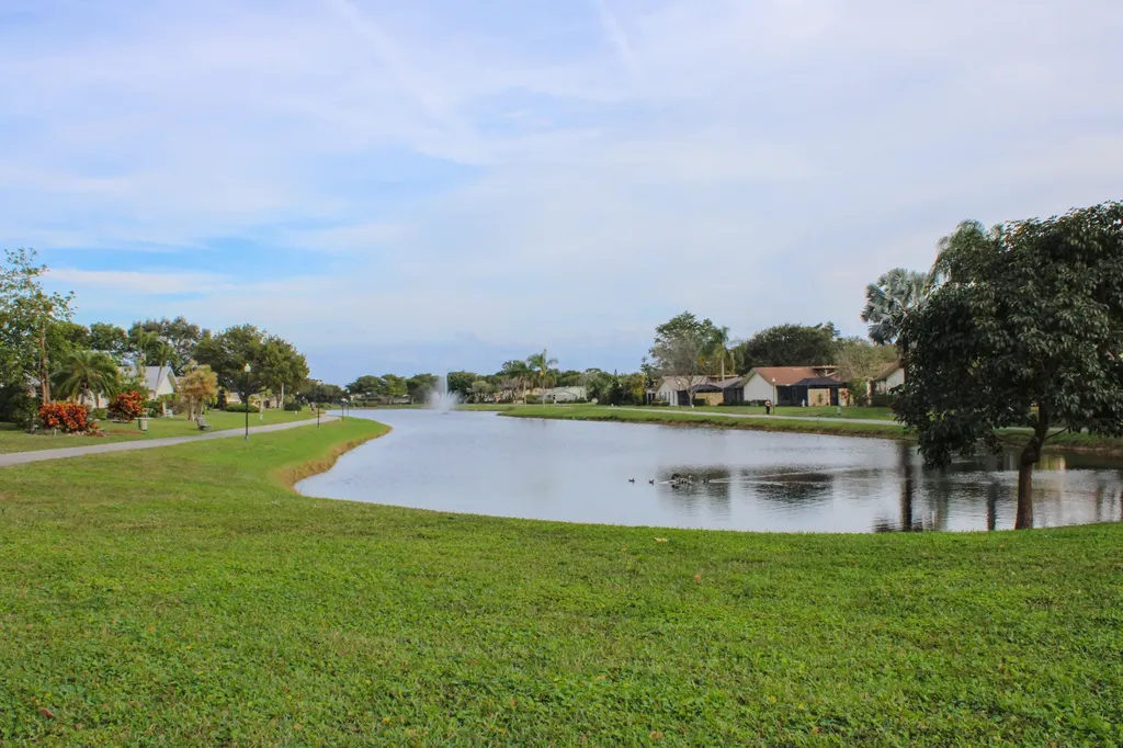 2583 NW 13th Street Delray Beach FL 33445