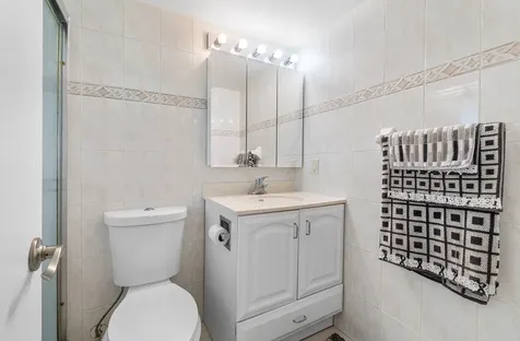 57 Canterbury West Palm Beach FL 33417