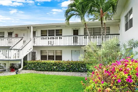 57 Canterbury West Palm Beach FL 33417