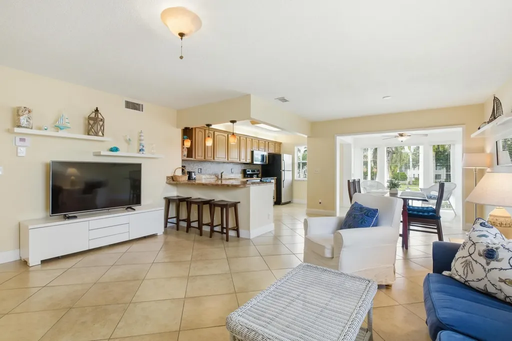 34 Colonial Club Drive Boynton Beach FL 33435