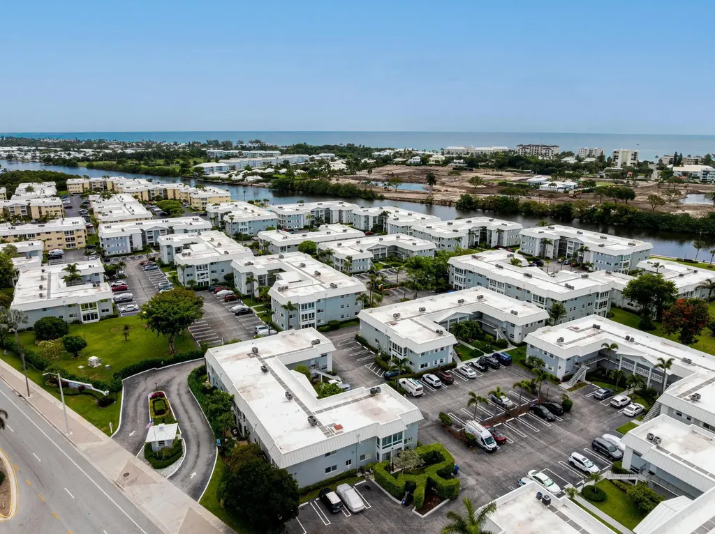 34 Colonial Club Drive Boynton Beach FL 33435