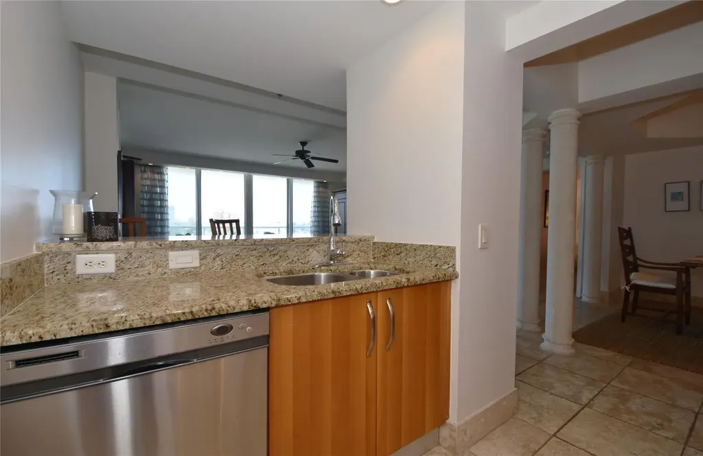 2051 SE 3rd Street Deerfield Beach FL 33441