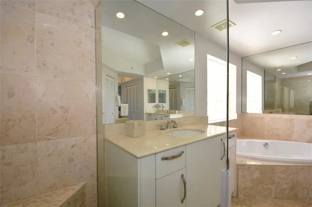 2051 SE 3rd Street Deerfield Beach FL 33441