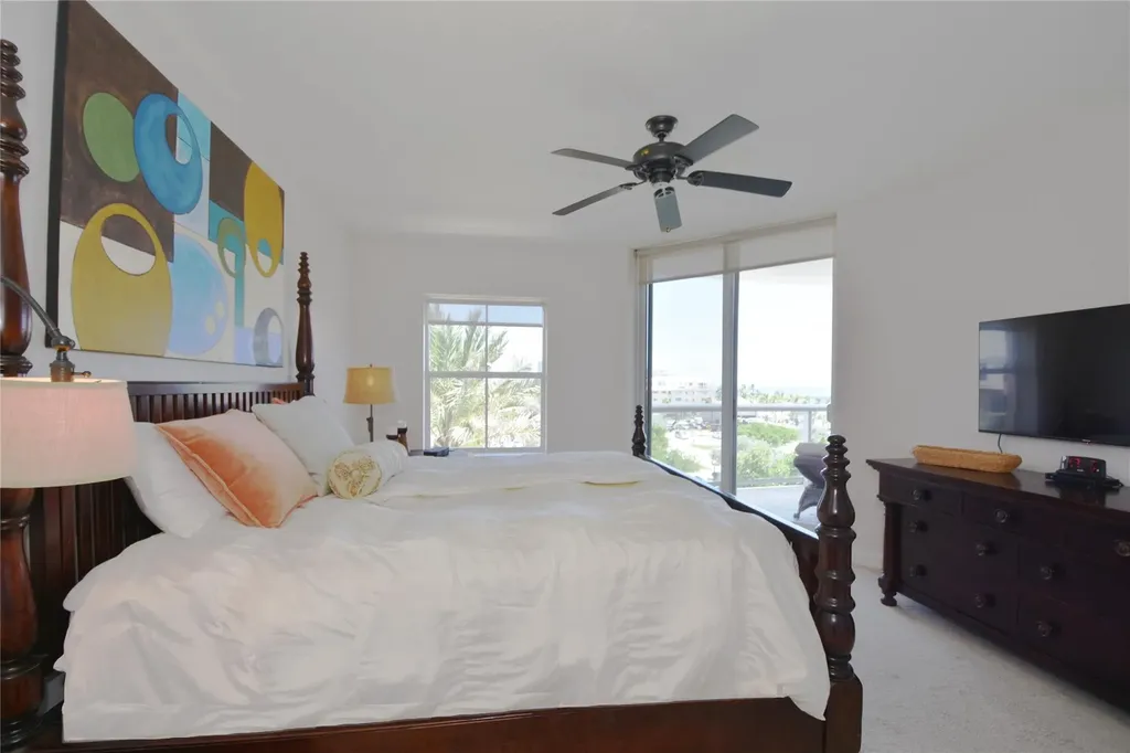 2051 SE 3rd Street Deerfield Beach FL 33441