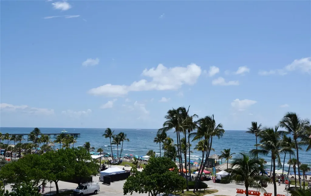 2051 SE 3rd Street Deerfield Beach FL 33441