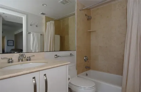 2051 SE 3rd Street Deerfield Beach FL 33441