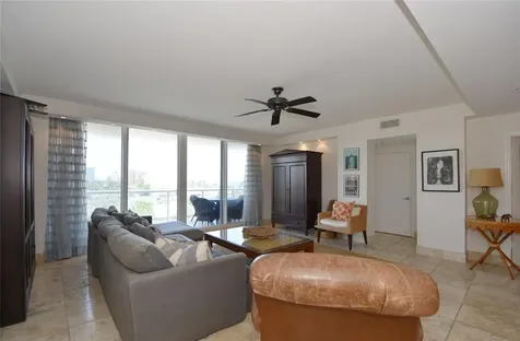 2051 SE 3rd Street Deerfield Beach FL 33441