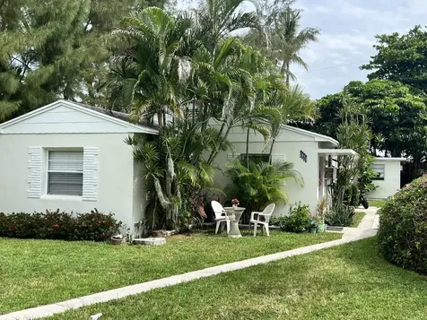 1979 NE 3rd Street Deerfield Beach FL 33441