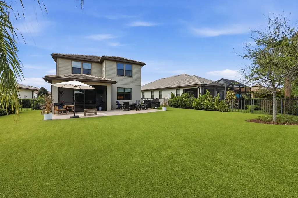 127 SE Courances Drive Port St Lucie FL 34984
