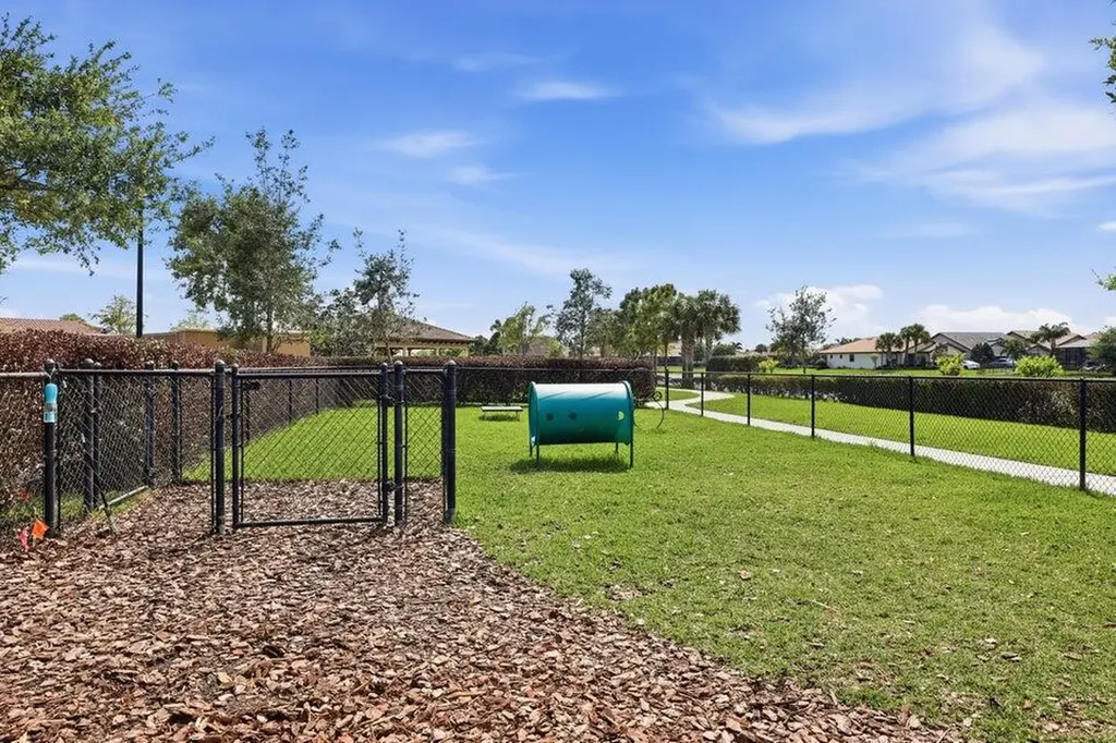 127 SE Courances Drive Port St Lucie FL 34984