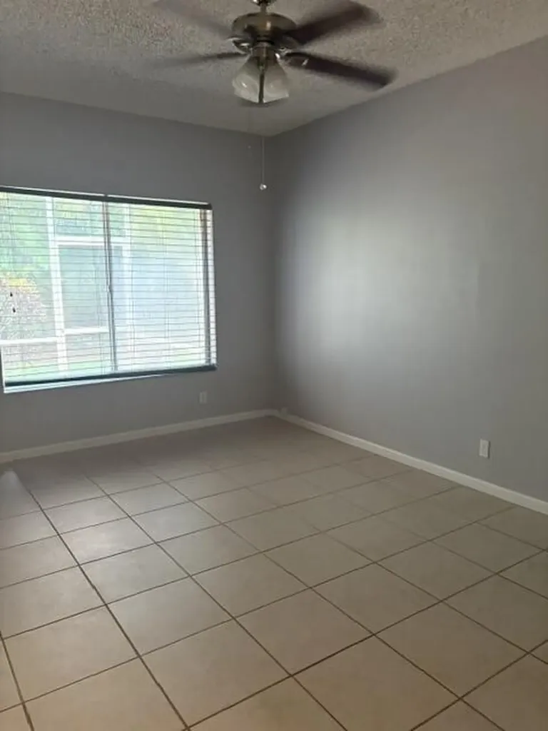 21102 Vía Eden Boca Raton FL 33433