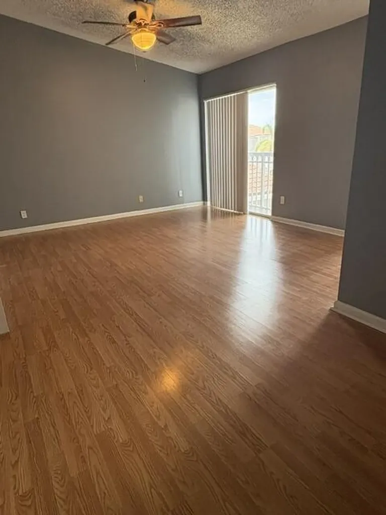 21102 Vía Eden Boca Raton FL 33433