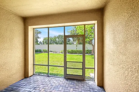 421 Gazetta Way West Palm Beach FL 33413