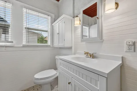 400 NE 5th Avenue Pompano Beach FL 33060