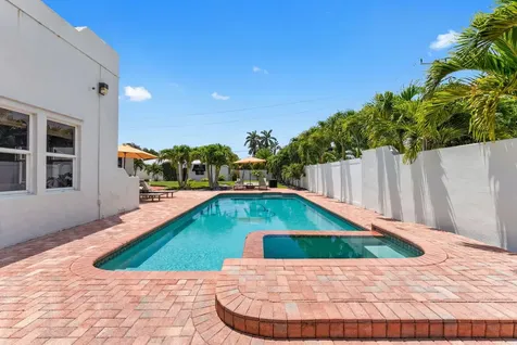 400 NE 5th Avenue Pompano Beach FL 33060