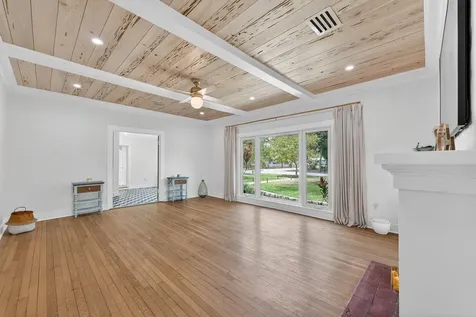 400 NE 5th Avenue Pompano Beach FL 33060