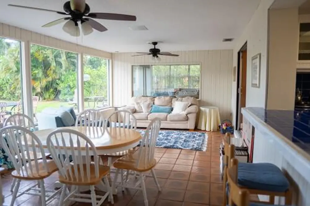 5541 SW 7th Street Plantation FL 33317