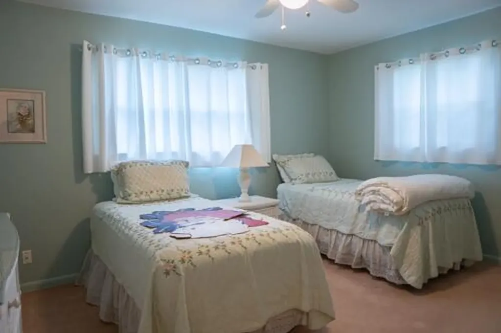 5541 SW 7th Street Plantation FL 33317